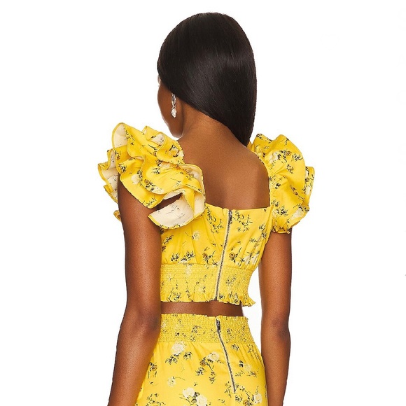 NEW ALICE + OLIVIA REVOLVE YELLOW FLORAL PRINT CROP TOP - Picture 6 of 10